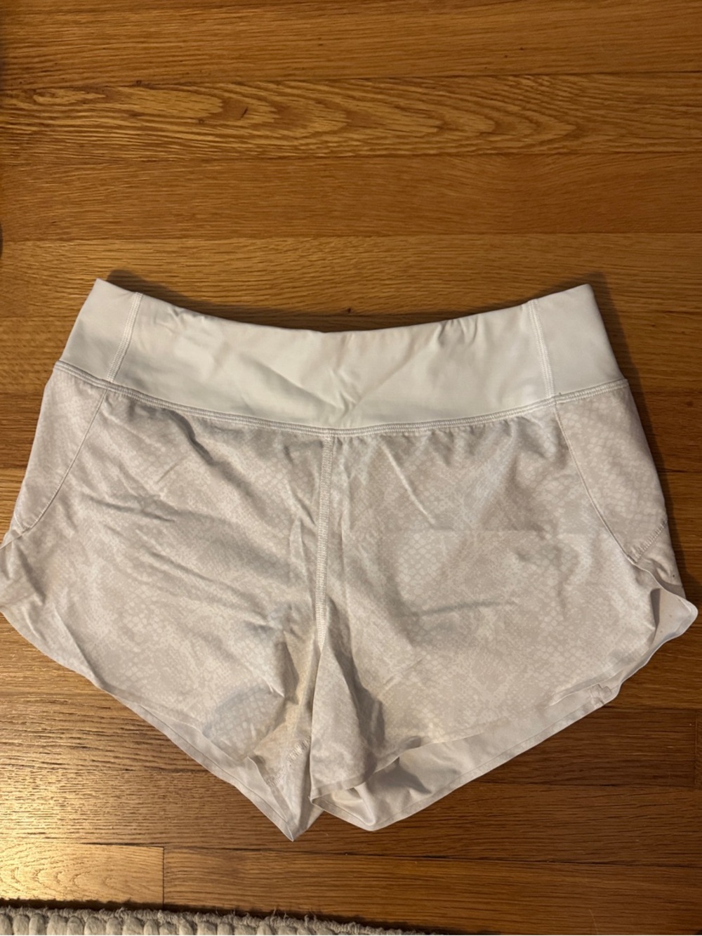 Athleta Run With It 3” Running Shorts